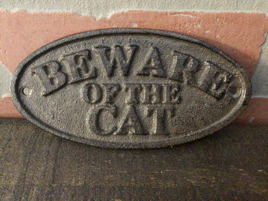 CAST IRON "BEWARE OF THE CAT" SIGN RUSTIC WALL DECOR FENCE KENNEL GATE PET GIFT